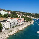 Apartamento Irene 10m From Sea - Privat Parking