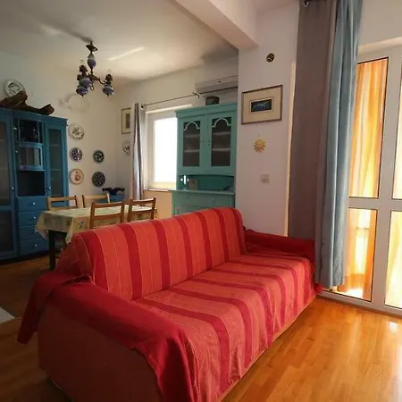 Irene 10m From Sea - Privat Parking