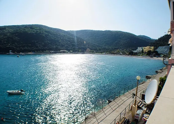 아파트 Irene 10m From Sea - Privat Parking